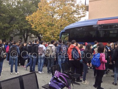 Gli studenti protestano all'ARST (© foto A.Angius)