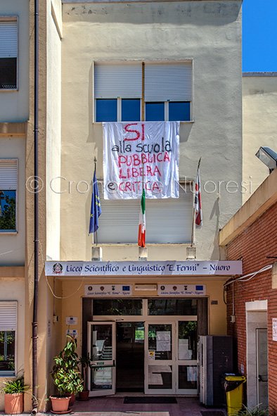 Liceo Fermi, flash mob contro il Ddl 