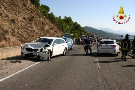 Una delle auto coinvolte nell'incidente