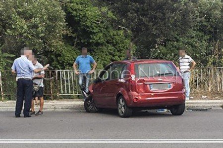 Incidente stradale in via Don Bosco: la Fiesta dopo lo scontro