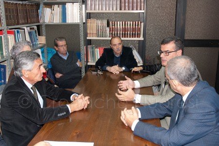 L'incontro all'APAN con l'Ass. Erriu sul recupero dell'albergo ESIT all'Ortobene (© foto S.Novellu)