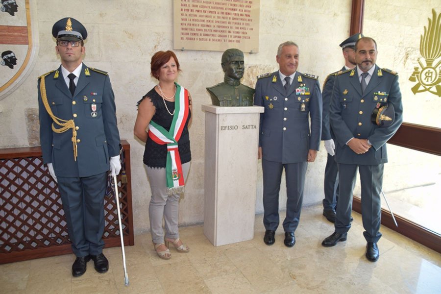 Guardia di Finanza, inaugurazione del busto al finanziere Efisio Satta