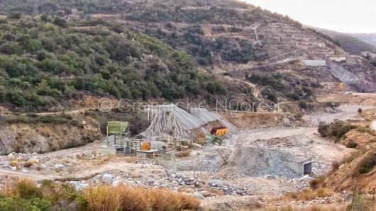 Orgosolo, lavori alla diga di Cumbidanovu (© Cronache Nuoresi)