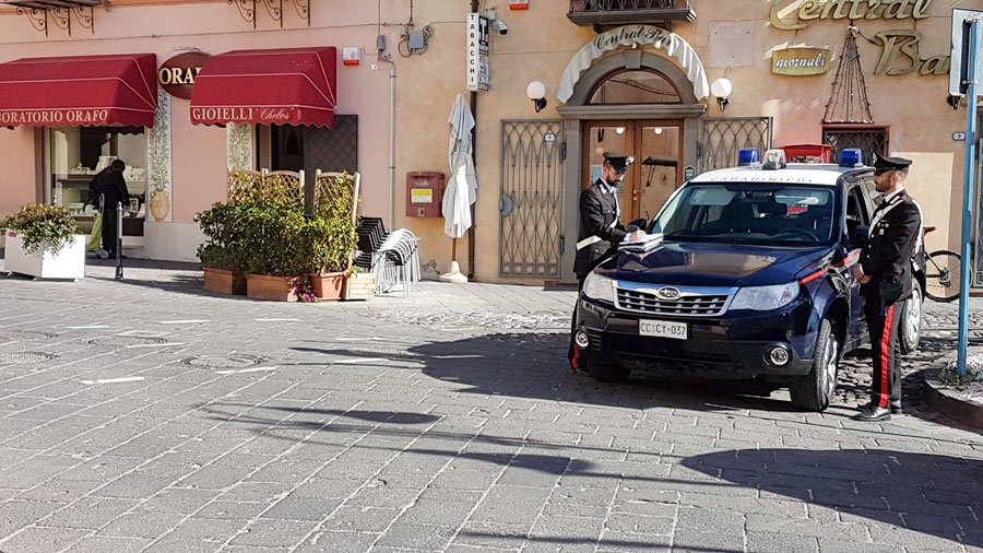 Furto nella gioielleria a Orosei: smascherato l’abile Arsenio Lupin