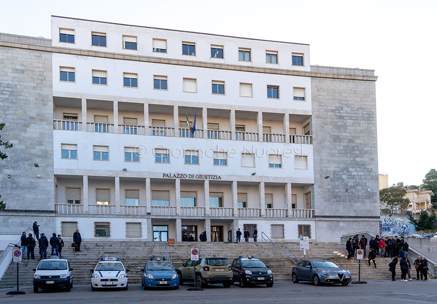 Proteste per il latte sulla statale 131 DCN: assolti 9 pastori a Nuoro