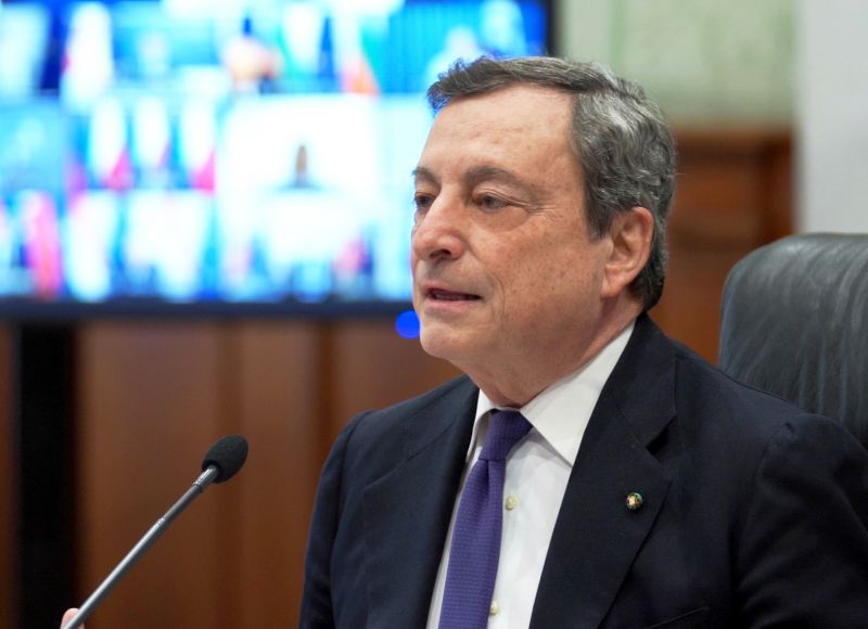 Draghi “Gli europei si sentono ingannati da alcune case farmaceutiche”