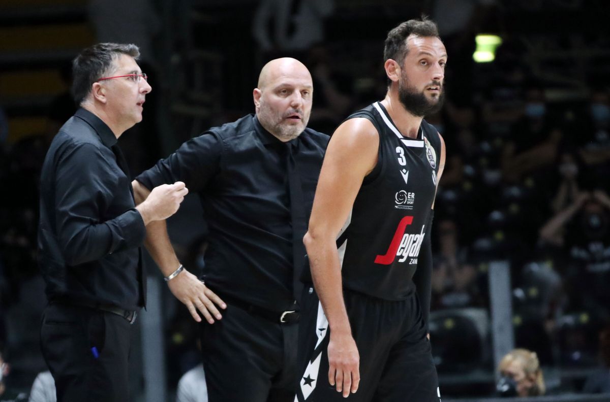 Virtus Bologna campione dopo 20 anni, Milano battuta 4-0