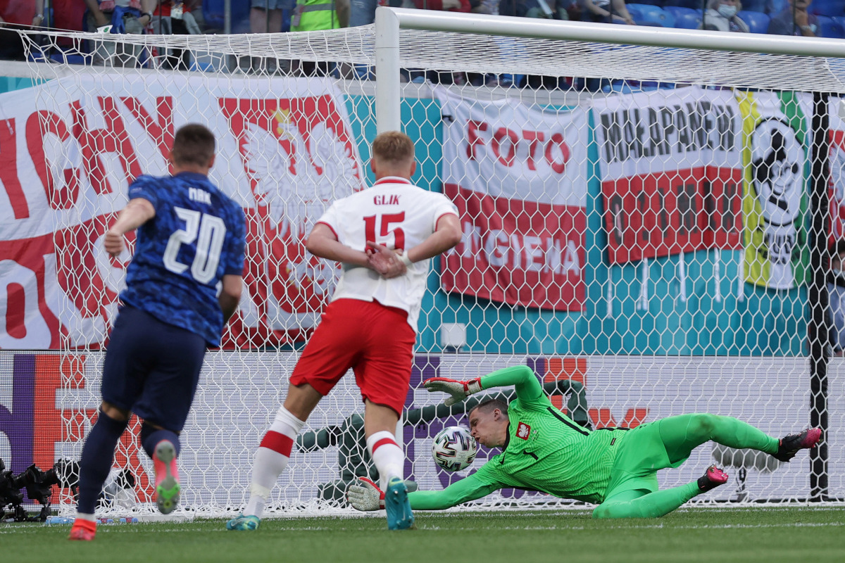 Skriniar-gol, Slovacchia batte Polonia 2-1