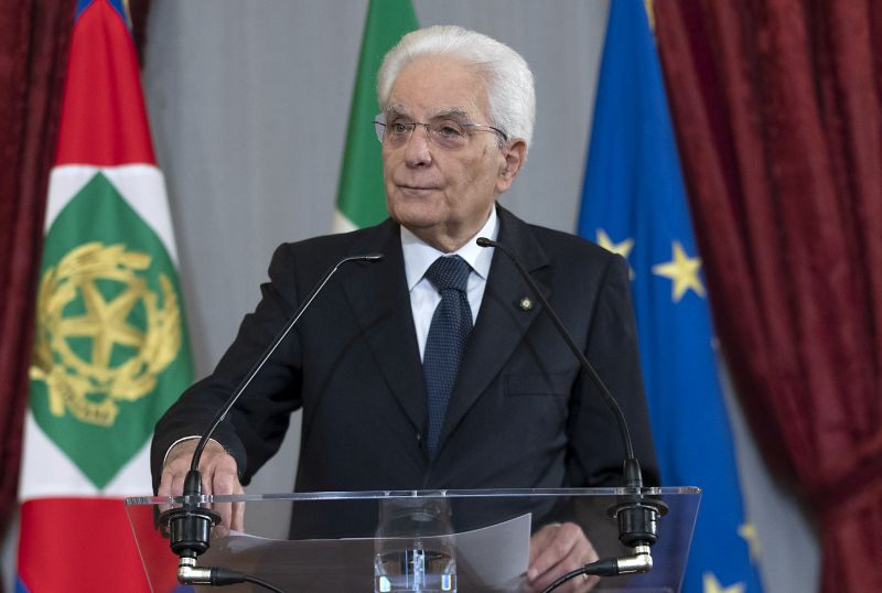 Covid, Mattarella “Vaccinazione dovere morale e civico”