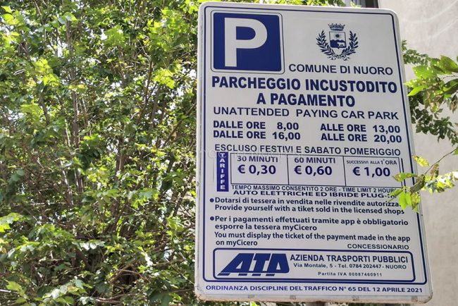 Nuoro, tariffe dei parcheggi in via Lamarmora (foto S.Novellu)