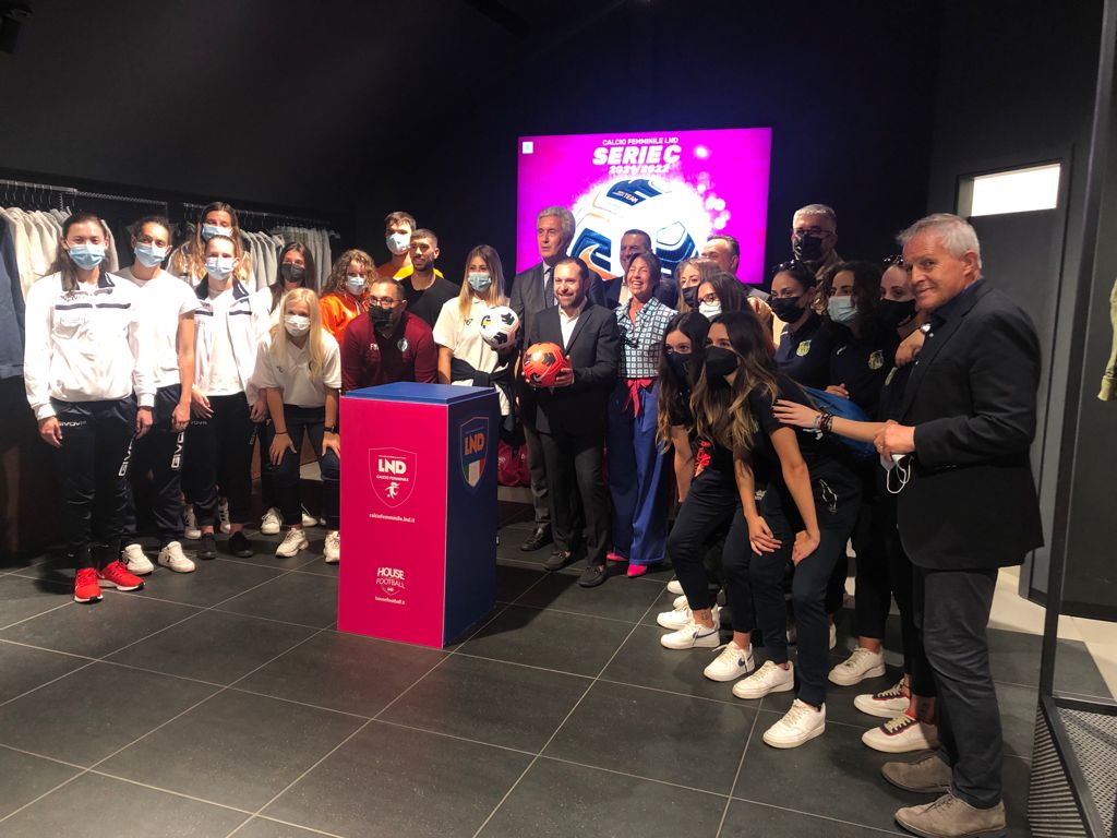 Lnd presenta il pallone Serie C donne, Sibilia “Crescere ancora”