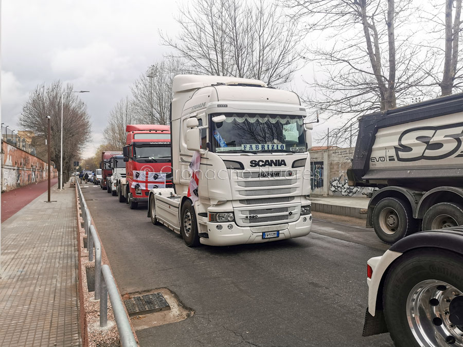 Caro carburante. Termina la mobilitazione degli autotrasportatori: stop presidi e blocchi anche a Olbia