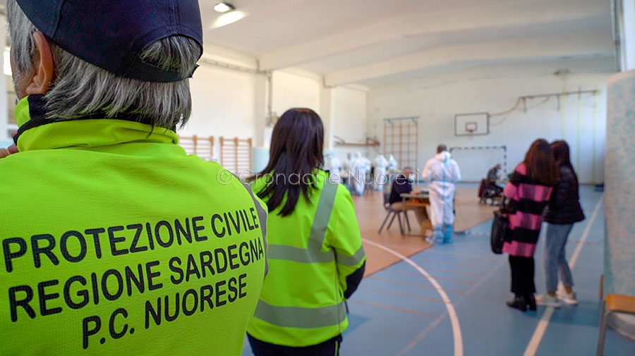 Nuoro. Dopo oltre un anno si è concluso il servizio della Protezione Civile all’hub vaccinale di via Kandinskij