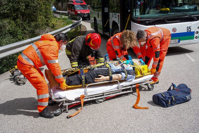 Un momento della maxi esercitazione sull'Ortobene (foto S.Novellu)