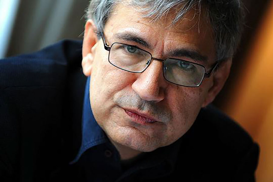 ll Nobel Pamuk prima disdice e poi conferma l’appuntamento a Nuoro e il Sindaco accetta in silenzio? Ne valeva la pena?