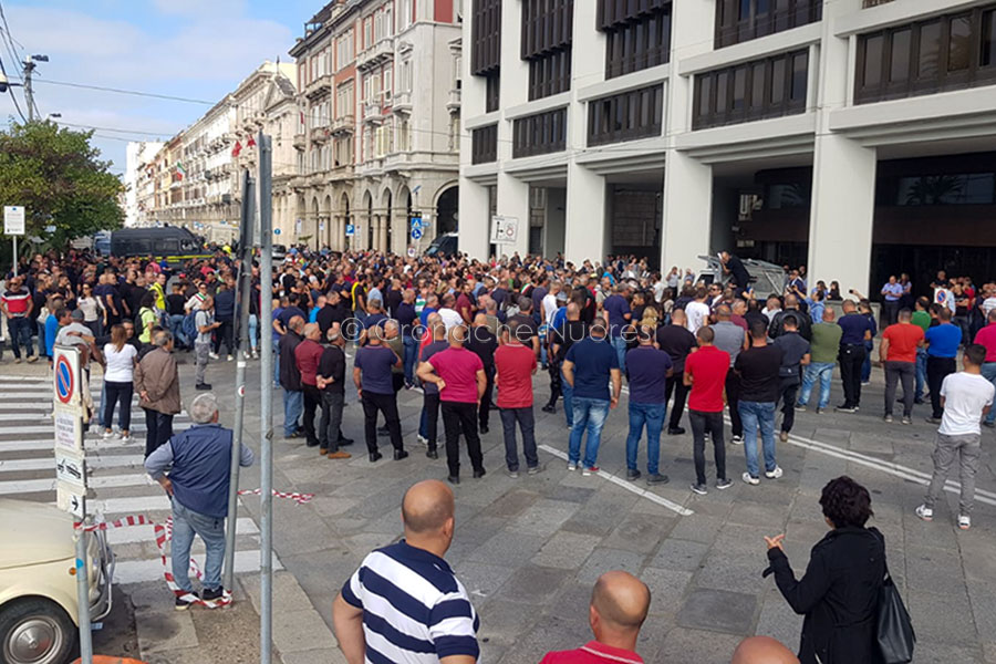 Protesta dei pastori: in aula il 26 legge ad hoc con iter accelerato