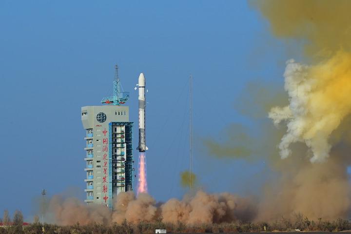 Cina: lanciato in orbita nuovo satellite sperimentale