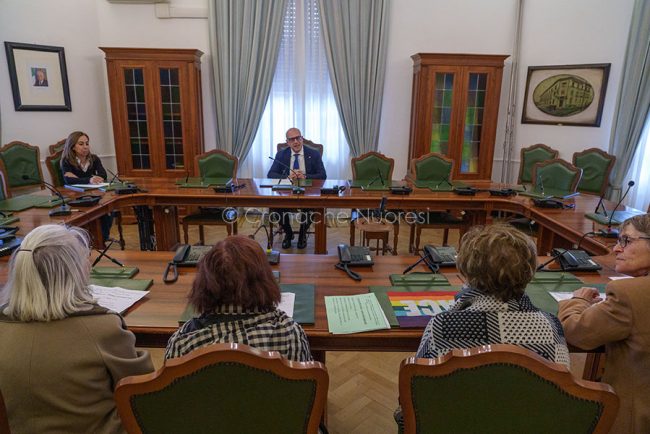 La delegazione ricevuta dal prefetto Rotondi (foto S.Novellu)