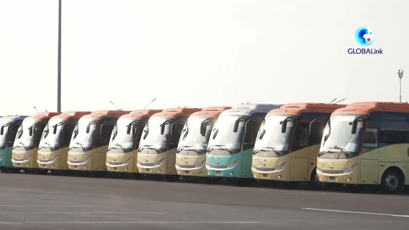 Cina: a Hefei entrano in funzione gli autobus senza conducente