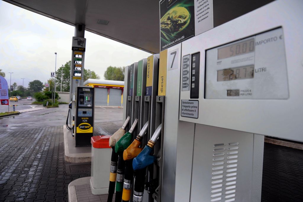 Carburanti, dal Cdm via libera al decreto sulla trasparenza dei prezzi