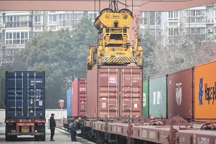 Cina. Yiwu registra robusta crescita del trasporto merci verso l’Europa