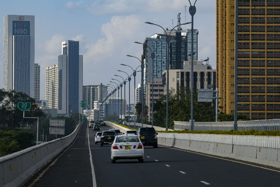 Nairobi: 50 mila veicoli al giorno in autostrada costruita dalla Cina