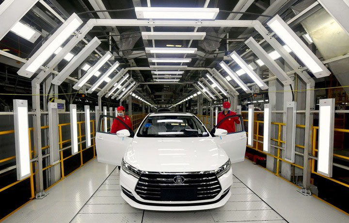 Cina: vendite auto a marchio nazionale in crescita del 22,8% nel 2022