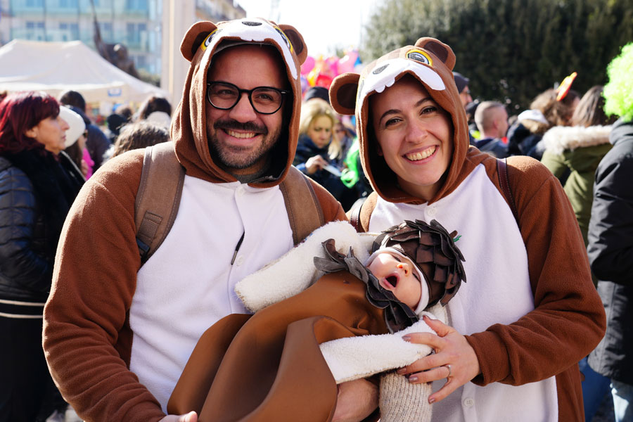 Italia: festeggiamenti per il Carnevale di Putignano