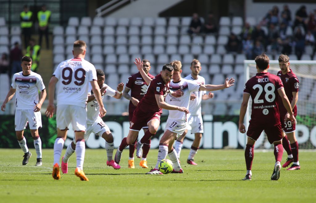 Torino-Salernitana 1-1, decidono i gol di Vilhena e Sanabria