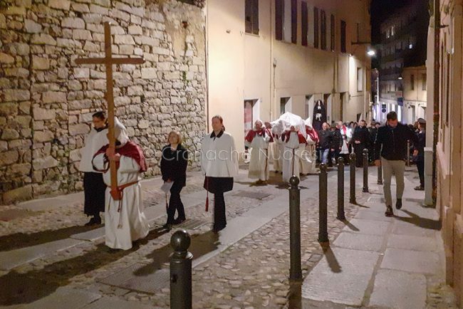 Nuoro, Venerdi' Santo (foto Nieddu)