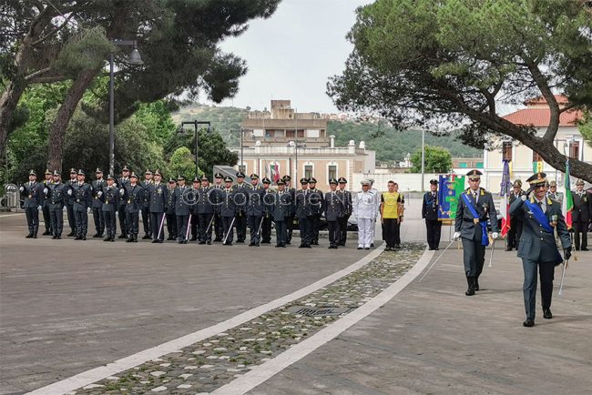 Nuoro, parata della Guardia di Finanza (foto S.Novellu)