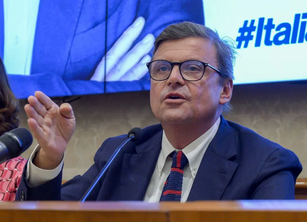 Salario minimo, Calenda “Cercare un accordo è un atto di responsabilità”