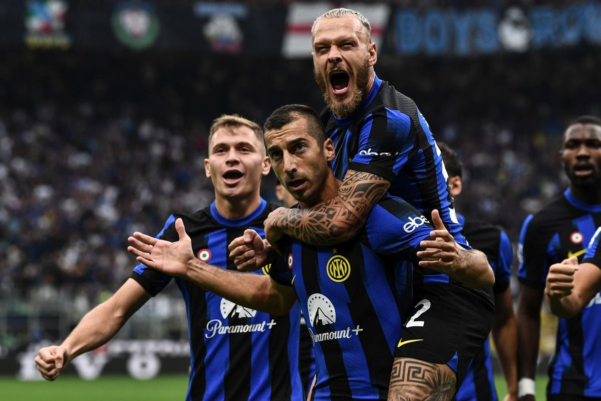 Derby e primo posto all’Inter, Milan travolto 5-1