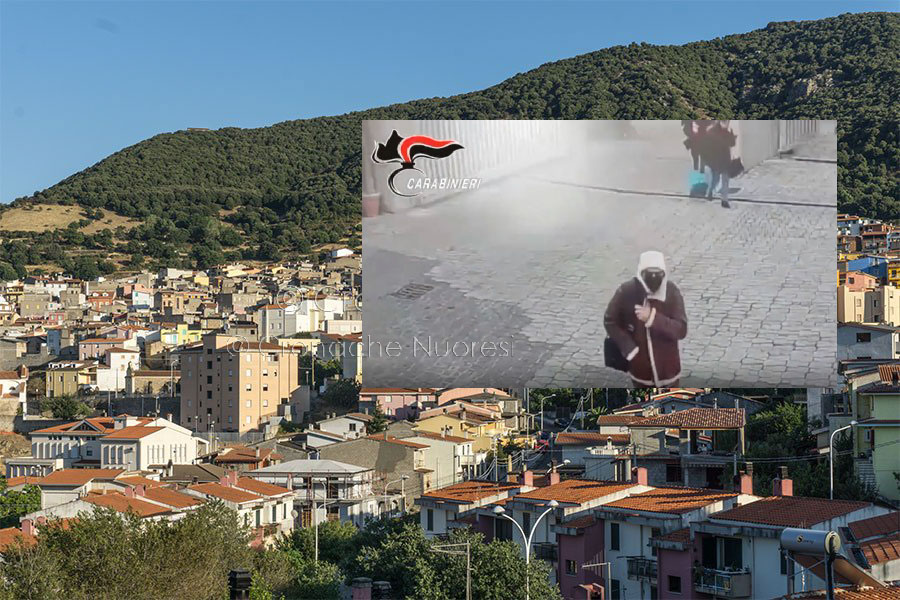 A Orgosolo spuntano manifesti funebri per Messina Denaro: foto virali sui social che dividono