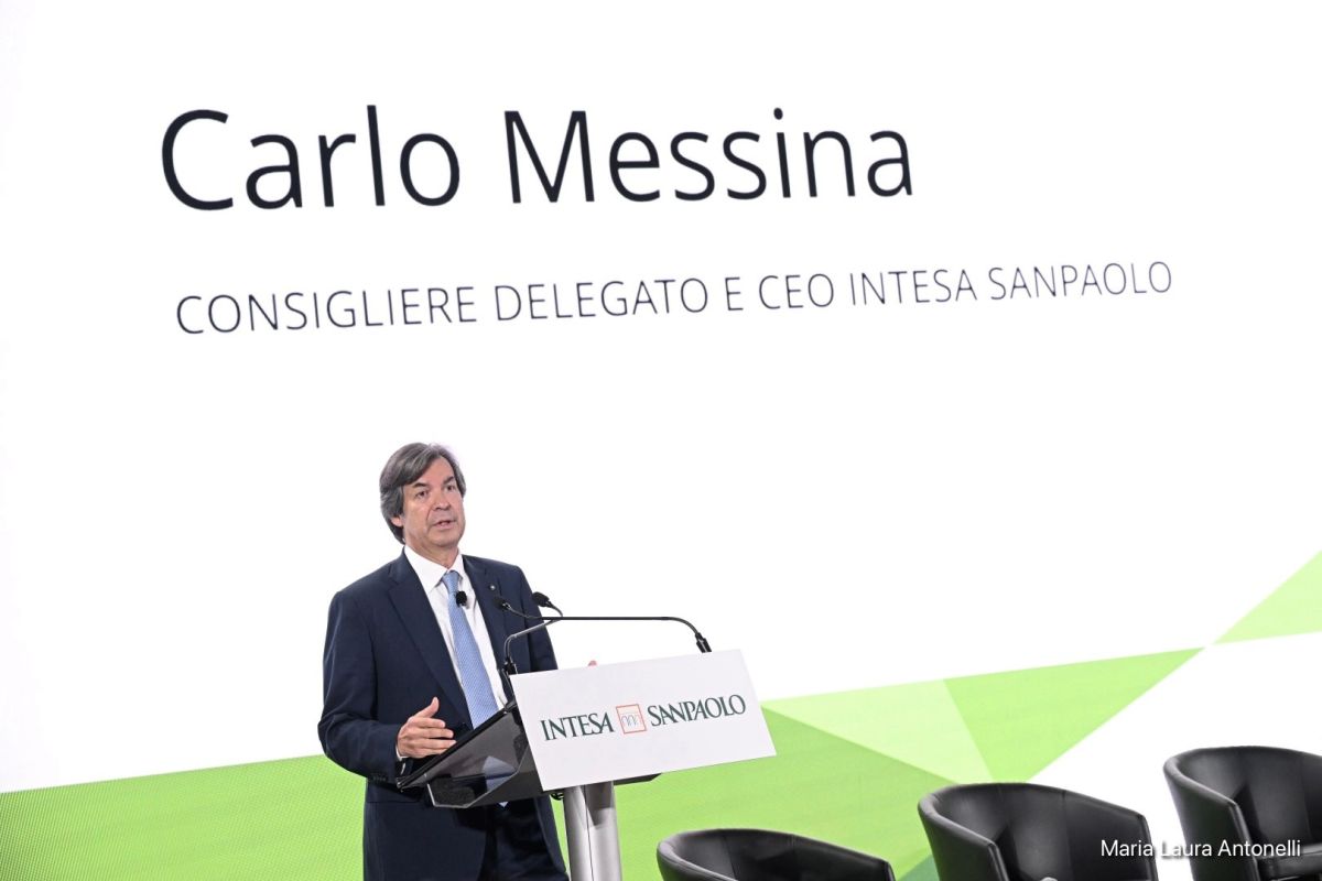 Intesa Sanpaolo, Messina “Siamo un’istituzione al servizio del Paese”