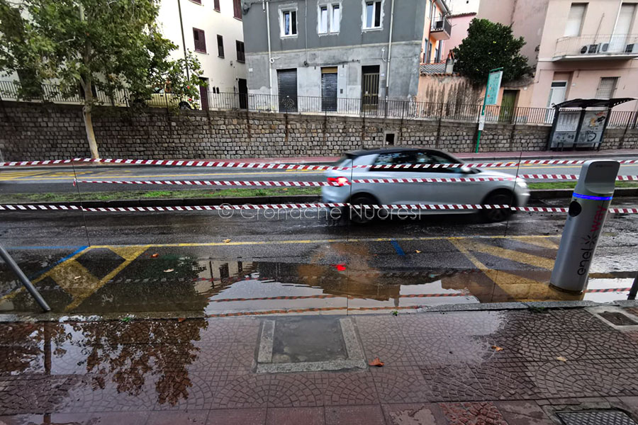 “Fiumi d’acqua”… dispersi quotidianamente a Nuoro