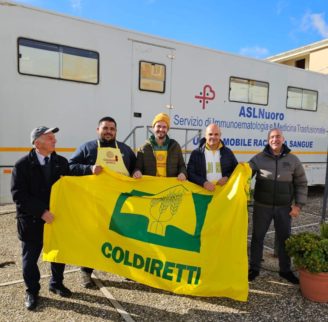 A Nuoro l’autoemoteca dell’Avis si tinge di Giallo: raccolte 20 sacche di sangue grazie a Campagna Amica Coldiretti