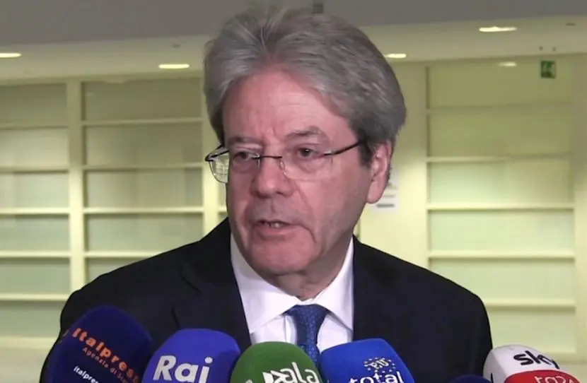 Gentiloni “L’Europa ha evitato la recessione ma crescita bassa”