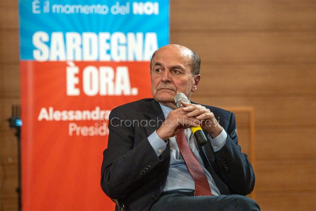 Pierluigi Bersani a Nuoro (foto S.Novellu)