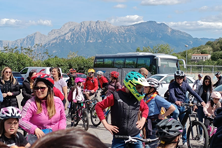 Nuoro. Grande partecipazione per la pedalata di primavera