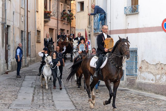 Nuoro. Il rientro dei Cavalieri da San Francesco di Lula (foto S.Novellu)