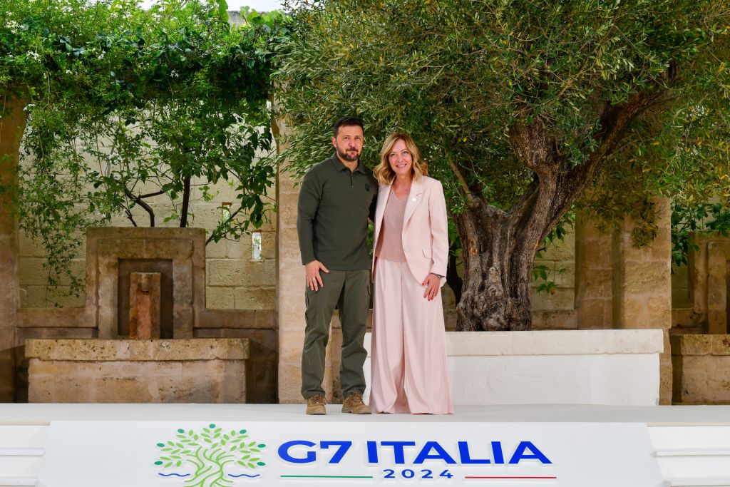 G7. Zelensky: “Con la firma dell’accordo con gli USA è una giornata storica”