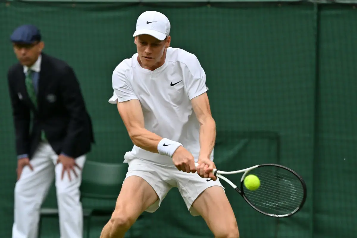 Tennis. A Wimbledon Sinner batte Kecmanovic e vola agli ottavi