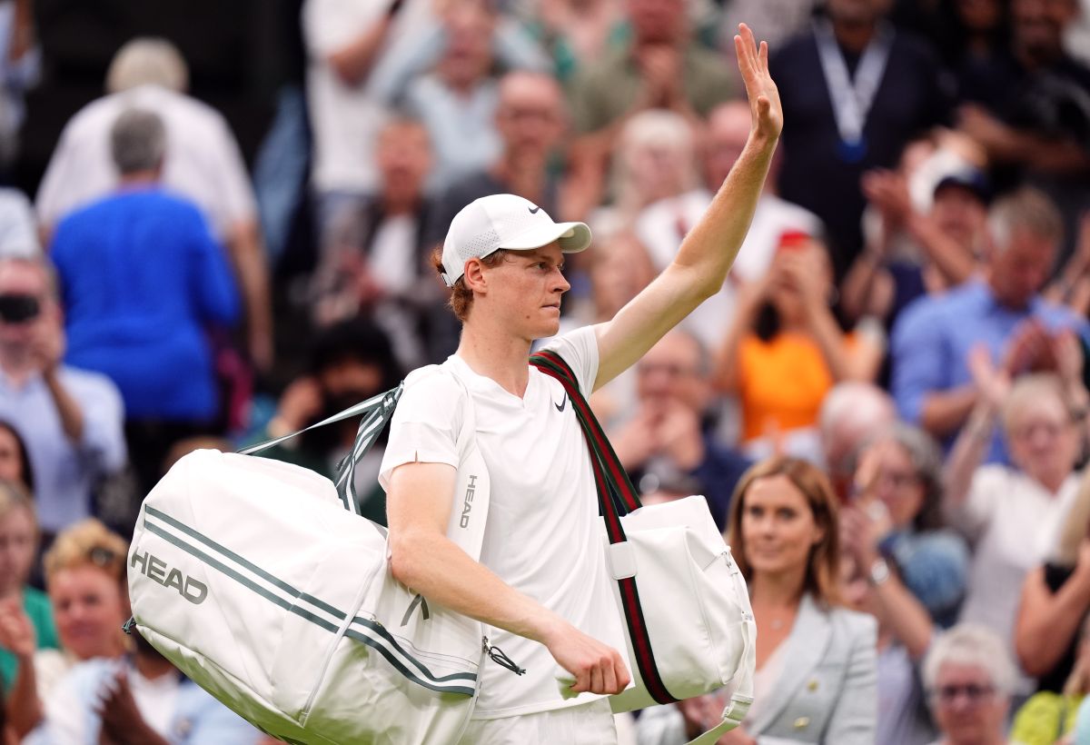 Tennis. A Wimbledon Sinner cede ai quarti contro Medvedev in 5 set