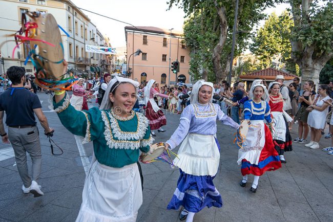 Nuoro, sfilata conclusiva dell'Europeade (foto S.Novellu)