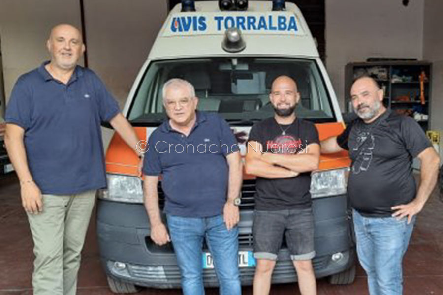 Nuoro. La solidarietà fa rete: l’AVIS di Torralba e  “Roby nel Cuore” donano  un’ambulanza a SVS Viaggi