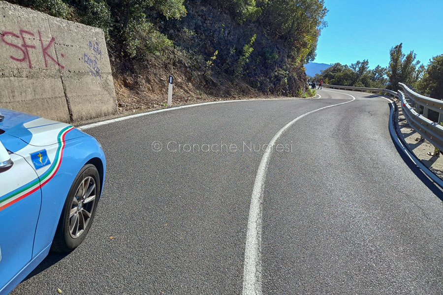 Tragedia della strada tra Dorgali e Cala Gonone: morto un motociclista di 62 anni