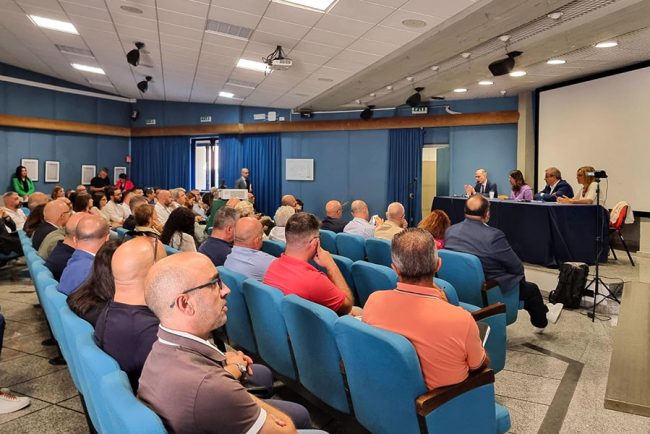 L'incontro sulle rinnovabili a Nuoro