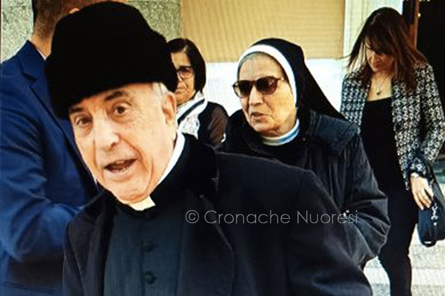 Lutto nella Chiesa nuorese: è morto monsignor Salvatore Floris