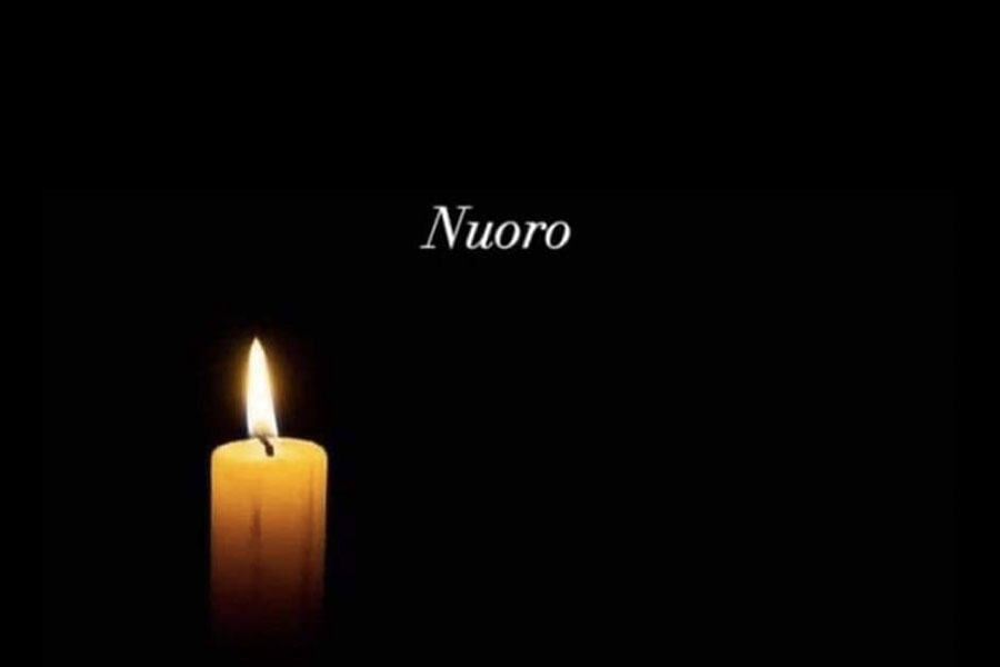 Stasera alle 18 la fiaccolata per non dimenticare la strage di Nuoro. Oggi le prime autopsie